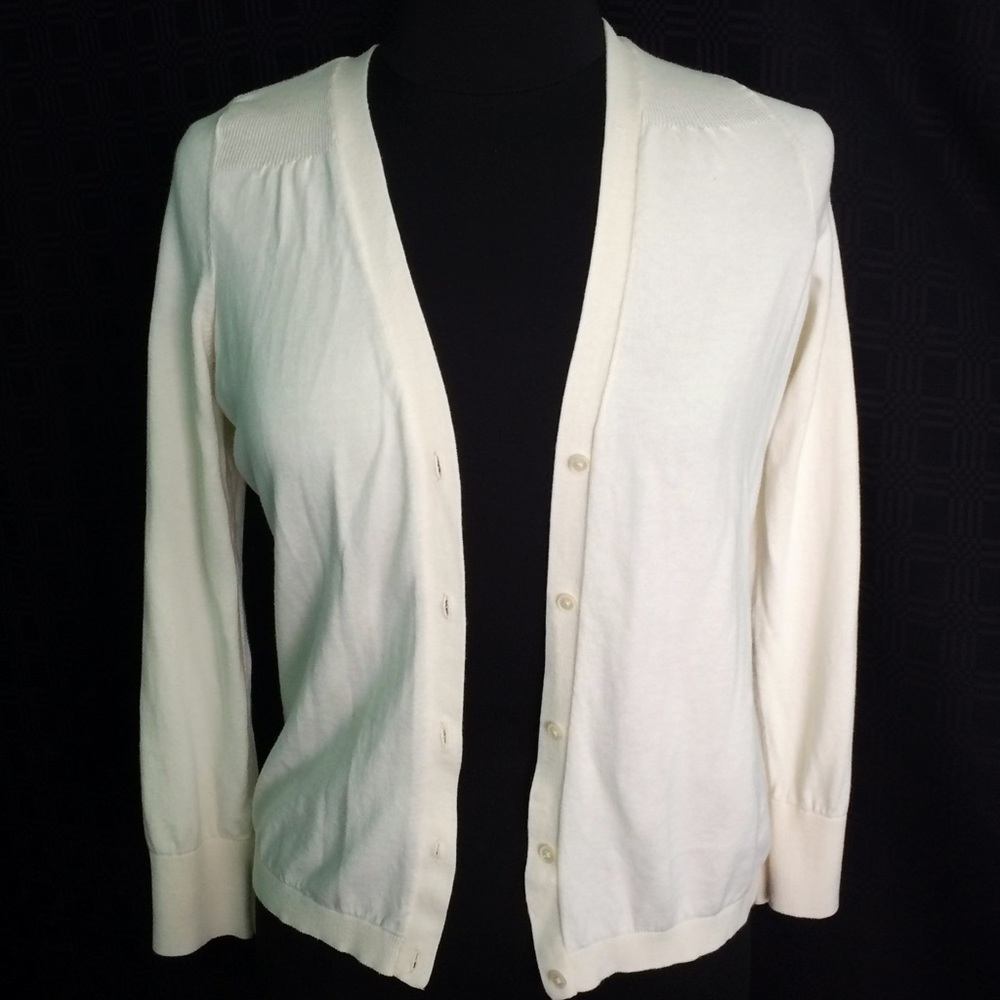 Talbots White Cardigan Sweater Size MP - Picture 5 of 7